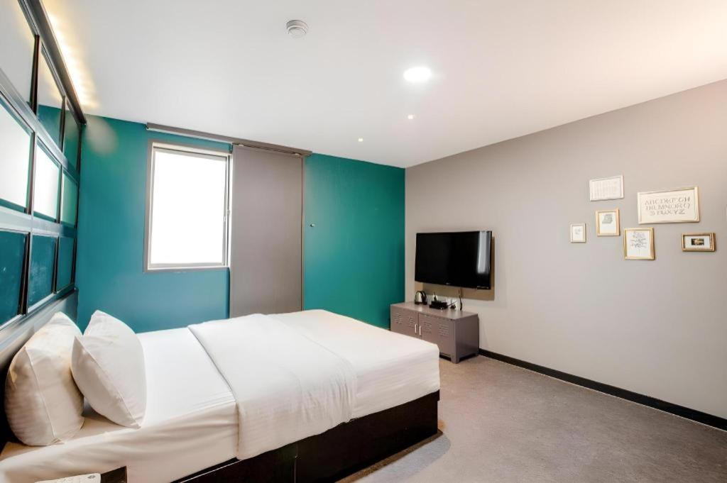 M7 Business Hotel Chilgok Екстер'єр фото