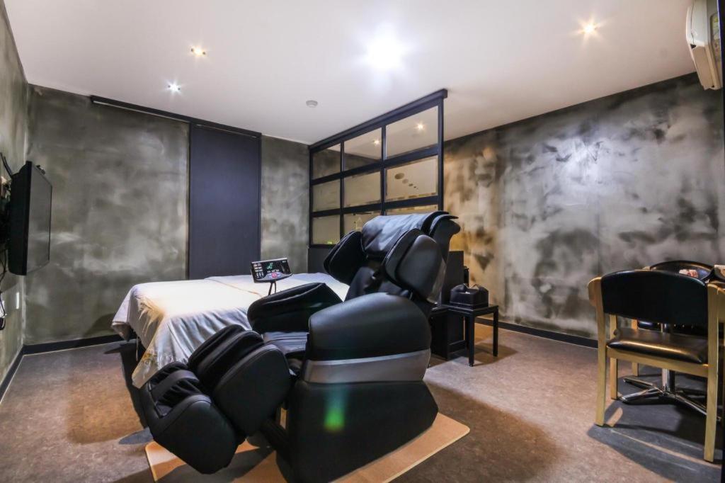 M7 Business Hotel Chilgok Екстер'єр фото