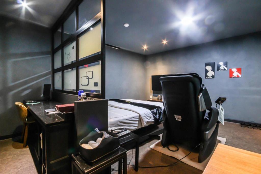 M7 Business Hotel Chilgok Екстер'єр фото