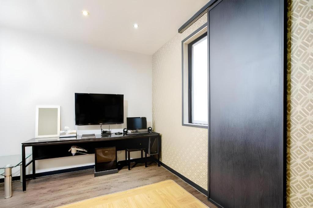 M7 Business Hotel Chilgok Екстер'єр фото